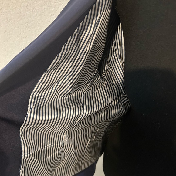 Women's Navy Blazer - Picture 4 of 4